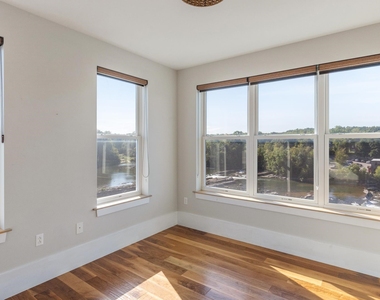 60 Winooski Falls - Photo Thumbnail 28