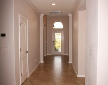 14495 Vindel Circle - Photo Thumbnail 17
