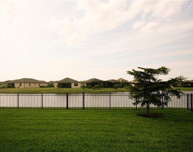 14495 Vindel Circle - Photo Thumbnail 30