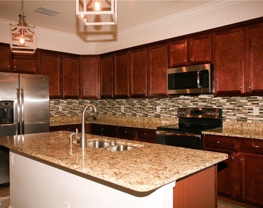 14495 Vindel Circle - Photo Thumbnail 6