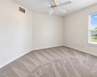 1803 Nw 21st Street - Photo Thumbnail 3