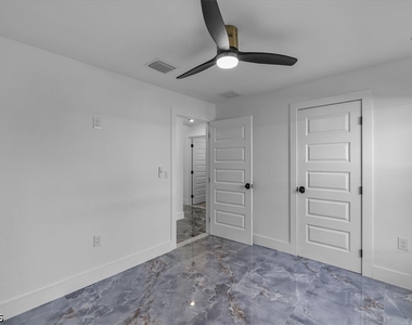 2900 3rd Street Sw - Photo Thumbnail 21