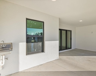 2900 3rd Street Sw - Photo Thumbnail 35