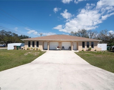 903 Se 23rd Place - Photo Thumbnail 16