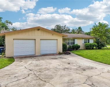 51 Lagoon Drive - Photo Thumbnail 46