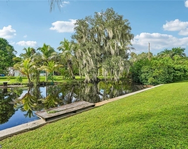 51 Lagoon Drive - Photo Thumbnail 32