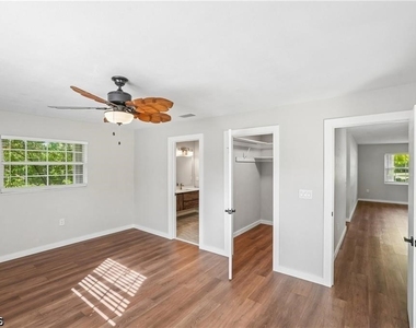 51 Lagoon Drive - Photo Thumbnail 15