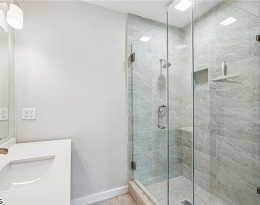 51 Lagoon Drive - Photo Thumbnail 18