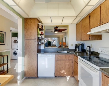 6300 S Pointe Boulevard - Photo Thumbnail 6