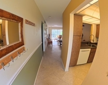 6300 S Pointe Boulevard - Photo Thumbnail 8