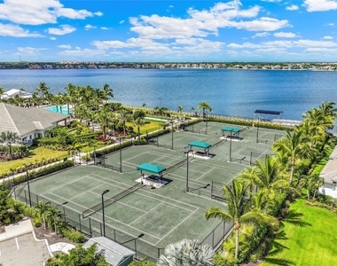 11791 Venetian Lagoon Drive - Photo Thumbnail 24