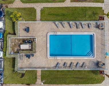 3328 N Key Drive - Photo Thumbnail 32