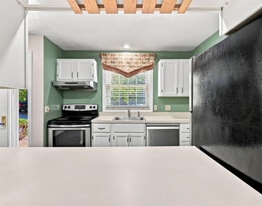 1465 Hooksett - Photo Thumbnail 13