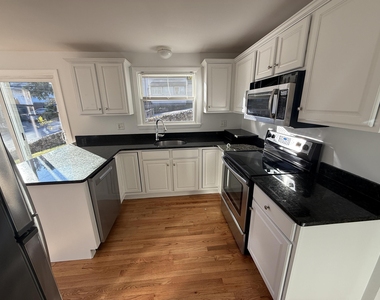 153 Rumford - Photo Thumbnail 1