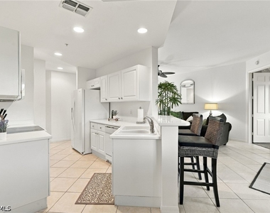 4705 Hawks Nest Way - Photo Thumbnail 14