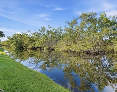 4705 Hawks Nest Way - Photo Thumbnail 17