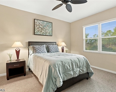 4705 Hawks Nest Way - Photo Thumbnail 4