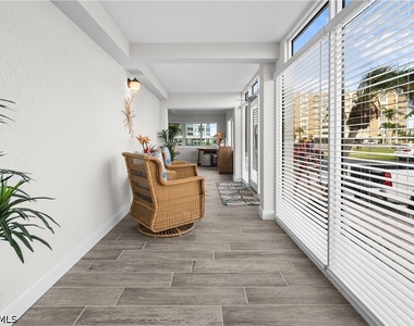 25901 Hickory Boulevard - Photo Thumbnail 13