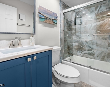 25901 Hickory Boulevard - Photo Thumbnail 8