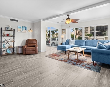 25901 Hickory Boulevard - Photo Thumbnail 12