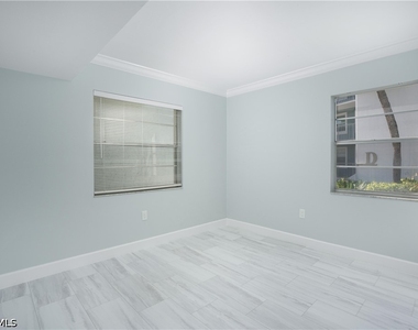 1120 Little Neck Court - Photo Thumbnail 12
