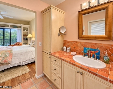 4021 Whiskey Pointe Lane - Photo Thumbnail 20