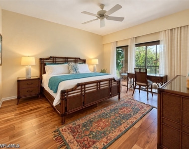 4021 Whiskey Pointe Lane - Photo Thumbnail 11