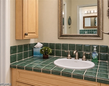 4021 Whiskey Pointe Lane - Photo Thumbnail 16