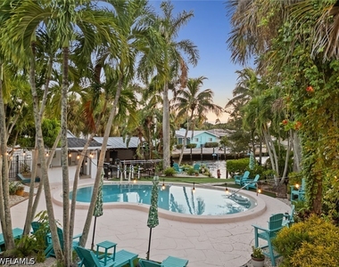3350 Bayshore Drive - Photo Thumbnail 32