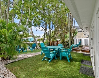 3350 Bayshore Drive - Photo Thumbnail 22