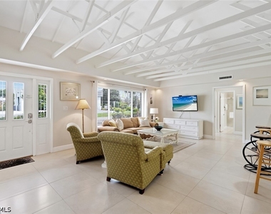 3350 Bayshore Drive - Photo Thumbnail 5