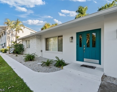 3350 Bayshore Drive - Photo Thumbnail 2