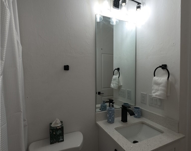5036 Jones Drive - Photo Thumbnail 11