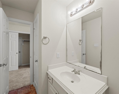 1126 Sopris Drive - Photo Thumbnail 22
