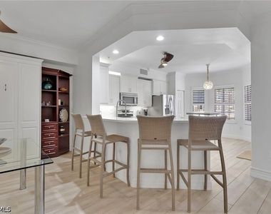 401 Bayfront Place - Photo Thumbnail 3
