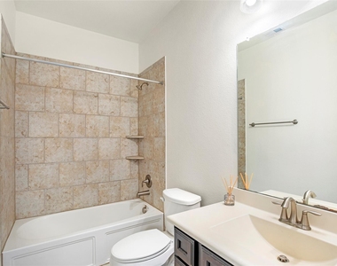22015 Rustling Springs Drive - Photo Thumbnail 20
