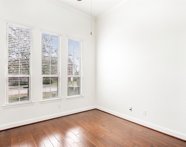 22015 Rustling Springs Drive - Photo Thumbnail 10