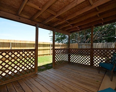7251 River Pines Drive - Photo Thumbnail 8
