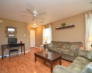 7251 River Pines Drive - Photo Thumbnail 1