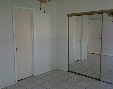 7830 Tejas Street - Photo Thumbnail 4