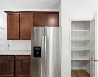 23007 Bright Light Lane - Photo Thumbnail 5