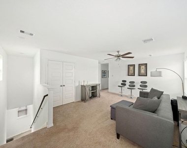 23007 Bright Light Lane - Photo Thumbnail 11