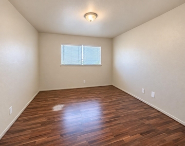 5200 Michaux Street - Photo Thumbnail 8