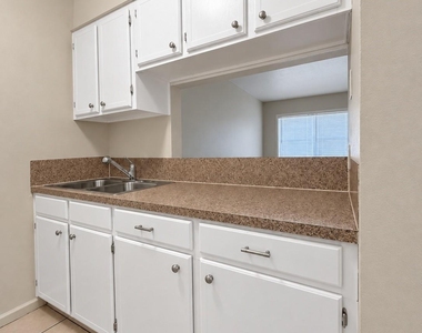5200 Michaux Street - Photo Thumbnail 6