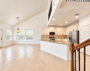 8410 Misty Mountain Trail Lane - Photo Thumbnail 22