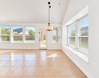 8410 Misty Mountain Trail Lane - Photo Thumbnail 16