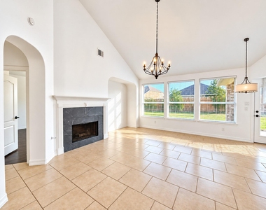 8410 Misty Mountain Trail Lane - Photo Thumbnail 10