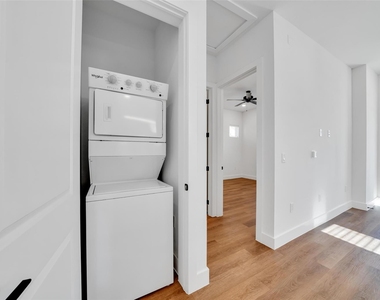 1601-342 Mustang Drive - Photo Thumbnail 10