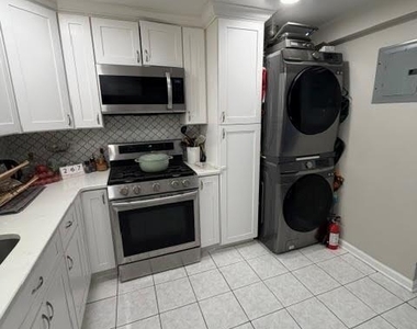 138 Ames - Photo Thumbnail 1
