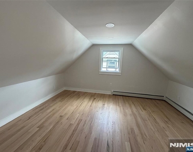 310 Passaic - Photo Thumbnail 11